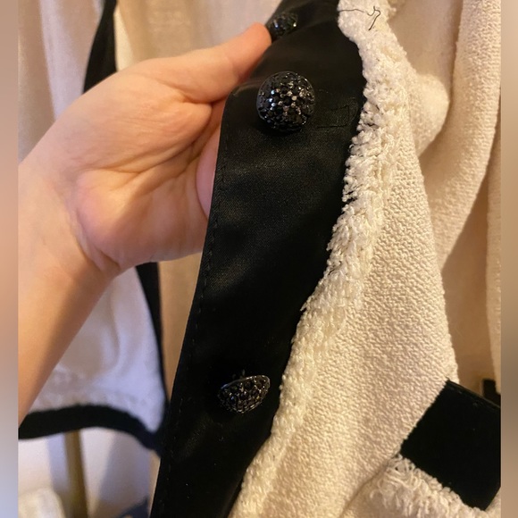 French terry St. John sweater with satin trim - Picture 5 of 6